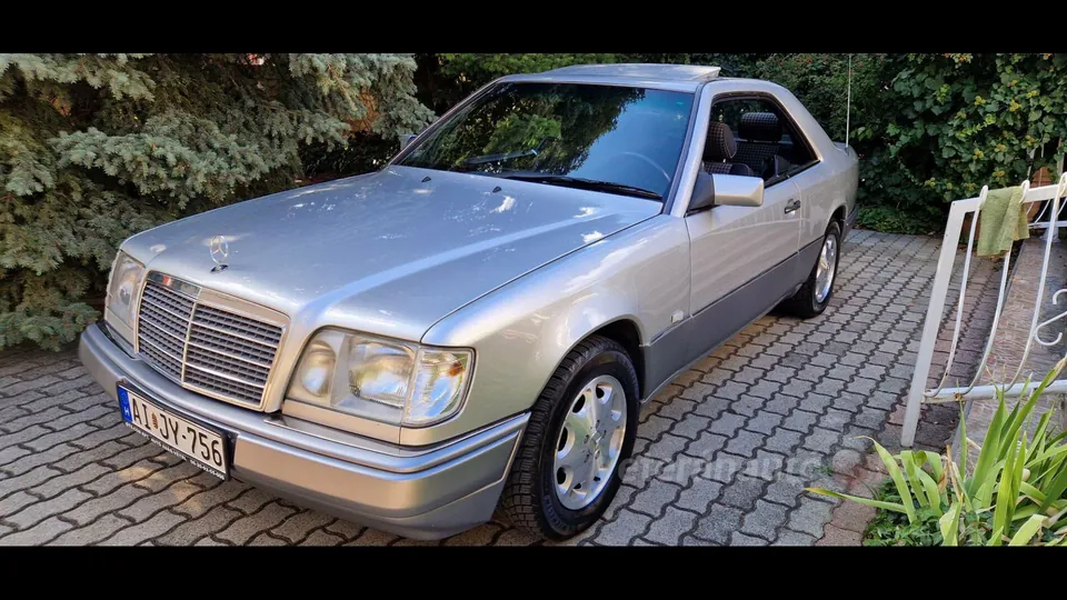 W124 Kupé Újszerű állapotban