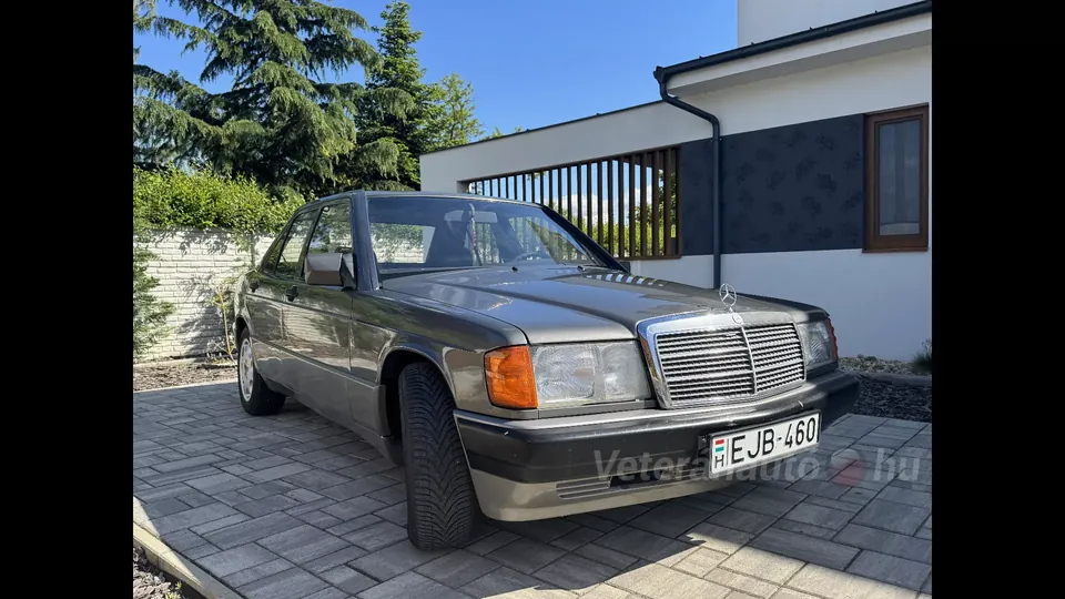 1992 Mercedes-Benz 190E 2.0